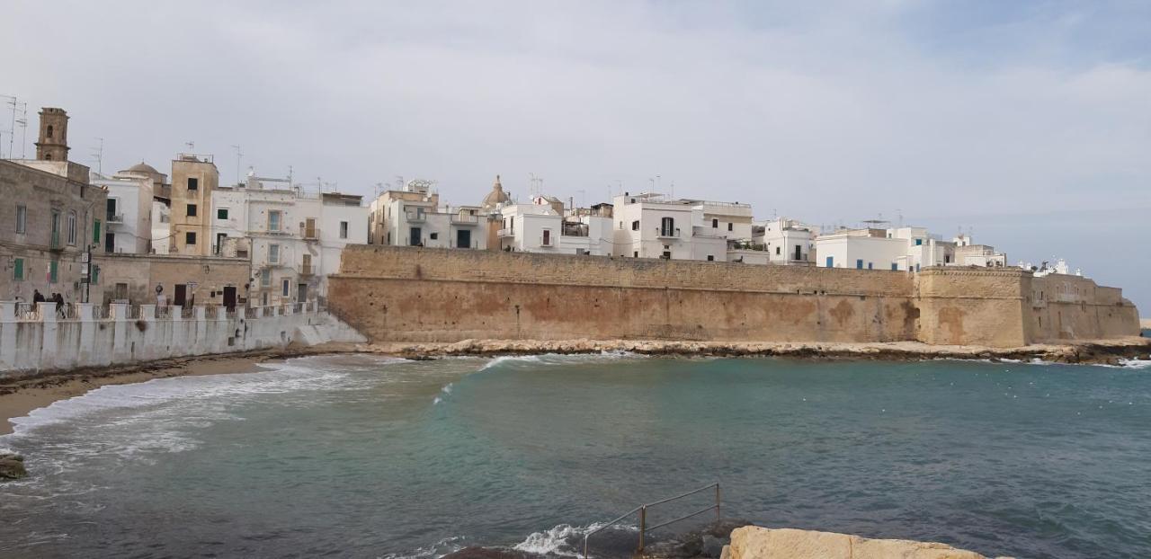 Regina Della Pace Apartments & Suite Con Sauna Monopoli Luaran gambar