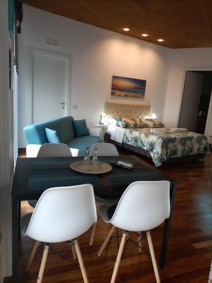 Regina Della Pace Apartments & Suite Con Sauna Monopoli Luaran gambar