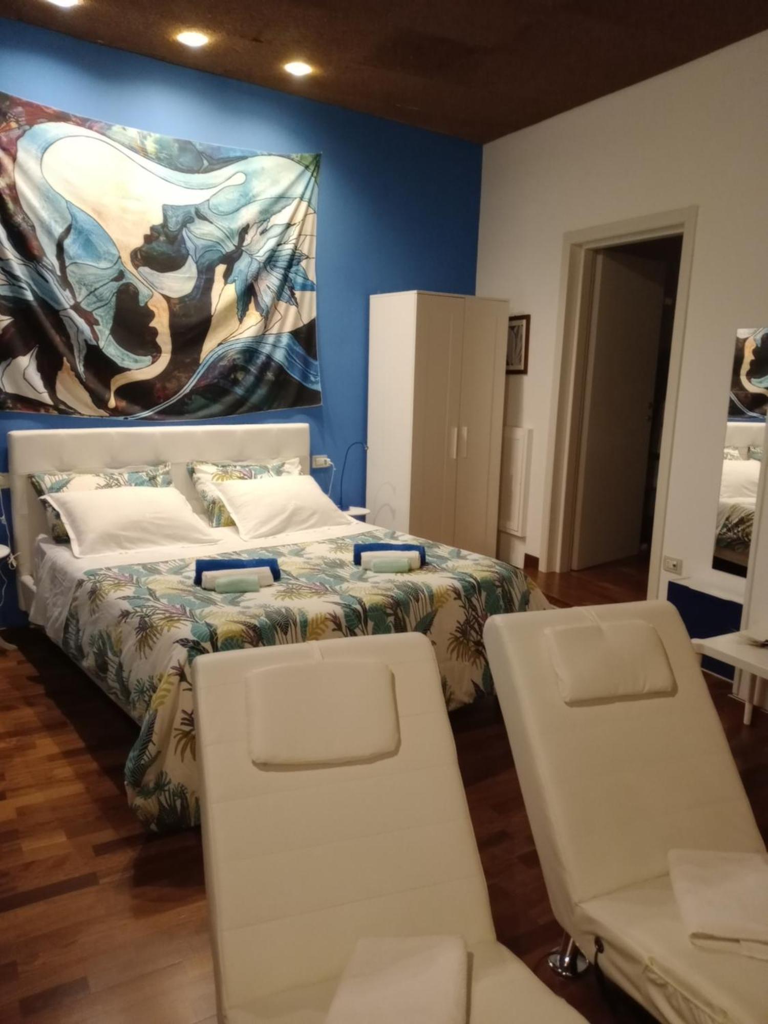 Regina Della Pace Apartments & Suite Con Sauna Monopoli Luaran gambar